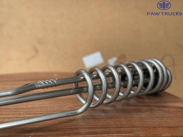 CẢM BIẾN BÁO LƯỢNG VÀ NHIỆT ĐỘ URE XE ĐẦU KÉO FAW 260HP