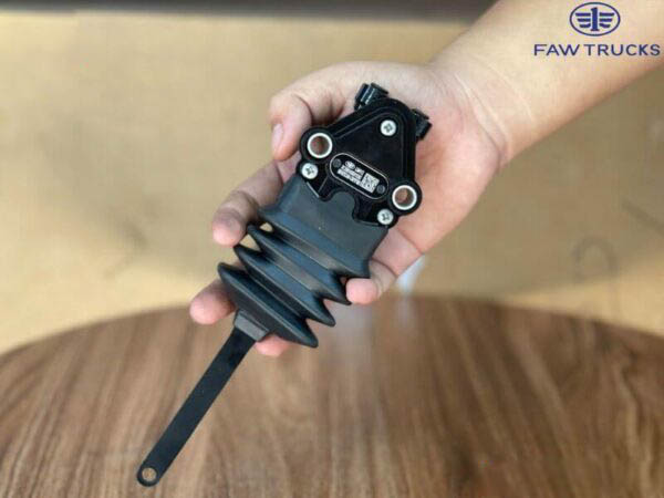 BỘ VAN ĐIỀU CHỈNH ĐỘ CAO XE ĐẦU KÉO FAW 460HP 