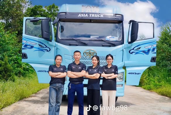 ASIA - Đồng Hành Trên Mọi Chặng Đường: Đầu Kéo FAW, HOWO & Rơ Moóc Chuyên Dụng Cho Hiệu Suất Vượt Trội